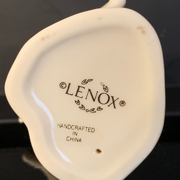 Lenox 4" Dolphin - Head Up - Jumping Out of Water - Gold Trim - Picture 5 of 5